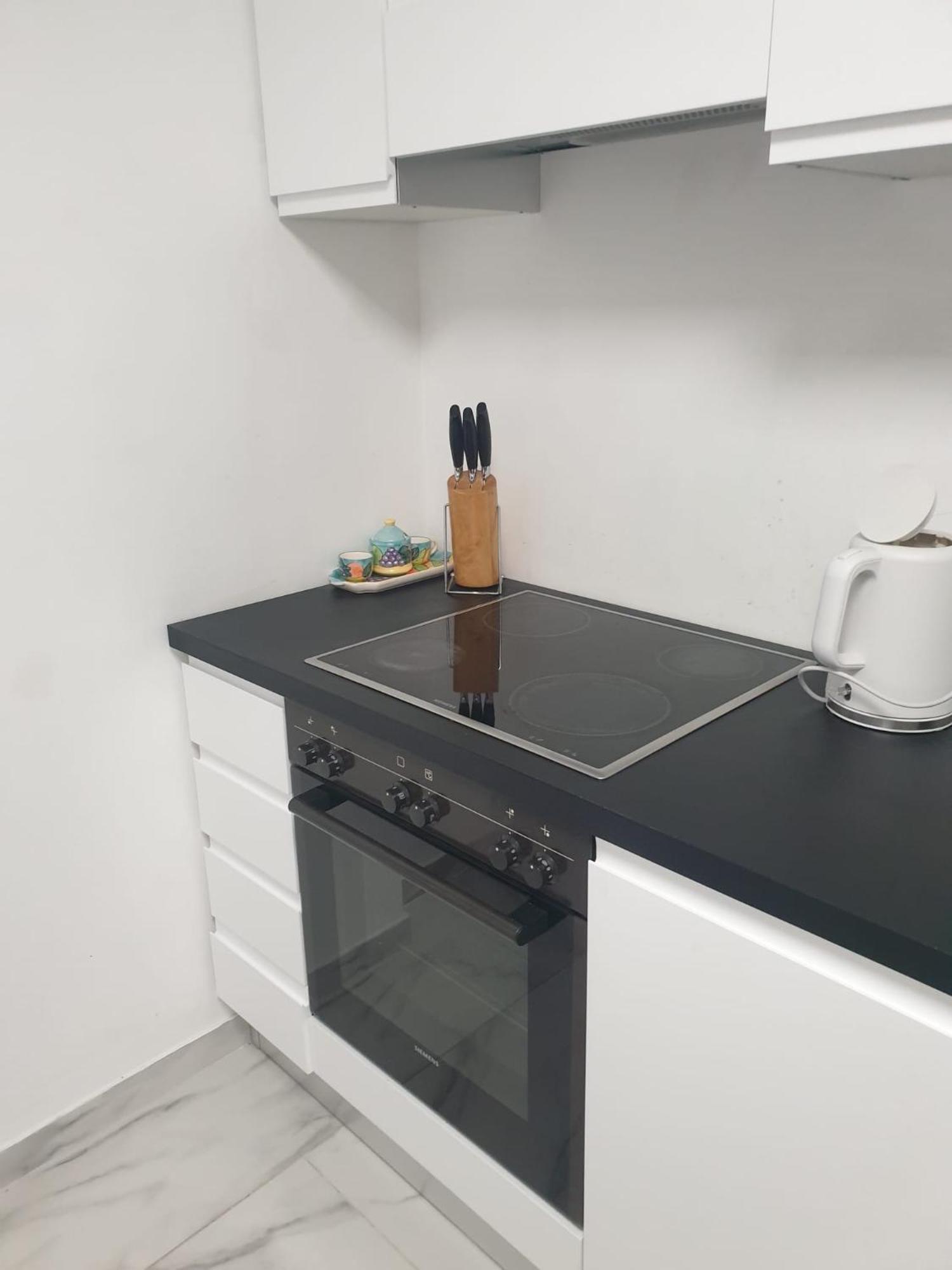 Lugano Lakeview Apartment With Self Check-In & Private Parking On Request Bagian luar foto